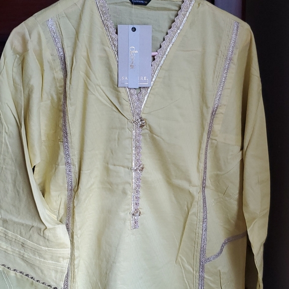 Lemon Yellow Pakistani Kurta by Sapphire FINAL PRICE - Picture 6 of 13